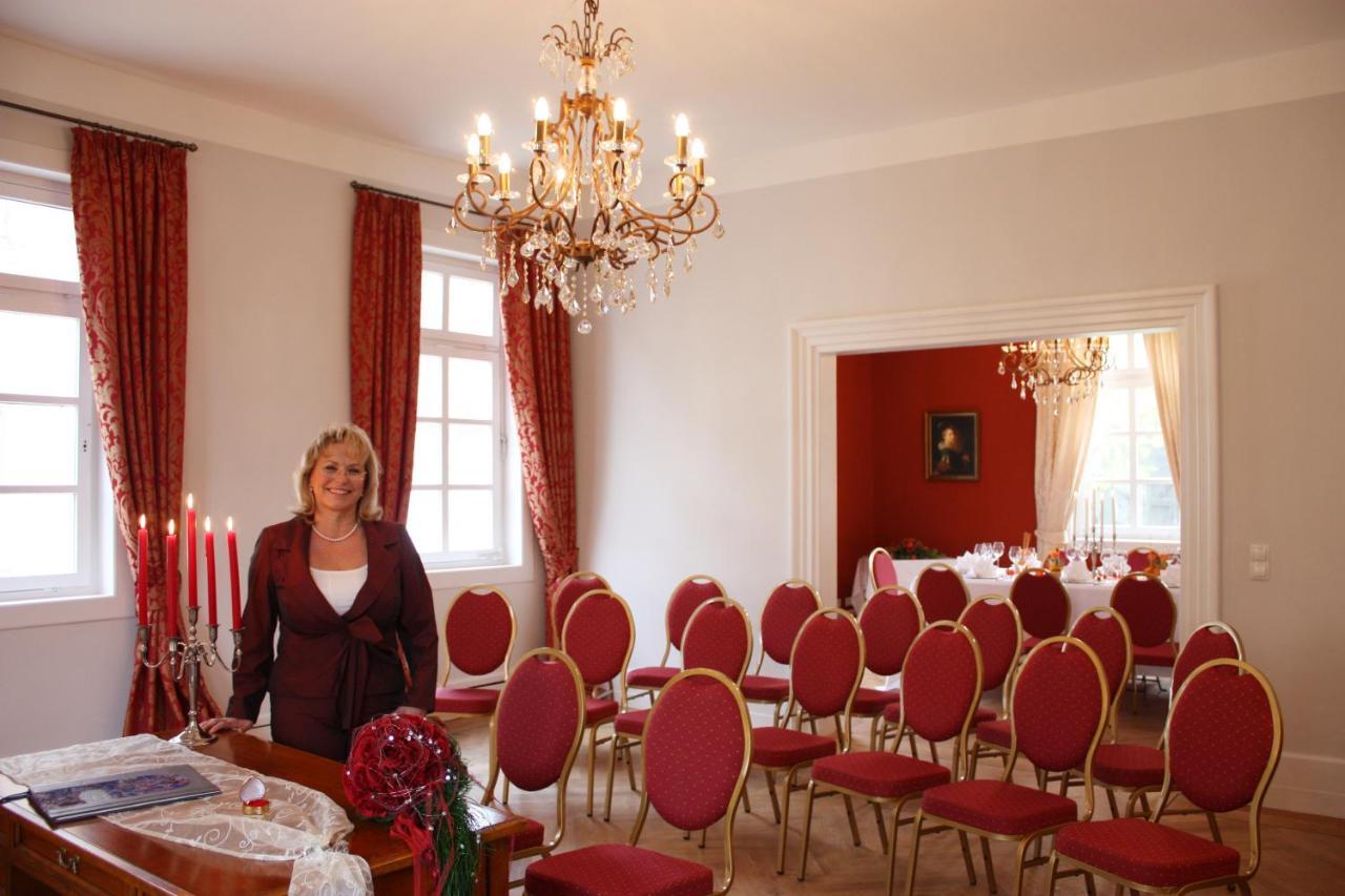 Jagdschloss Moenchbruch Mörfelden-Walldorf Εξωτερικό φωτογραφία